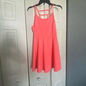 Neon pink summer dress. Size small.